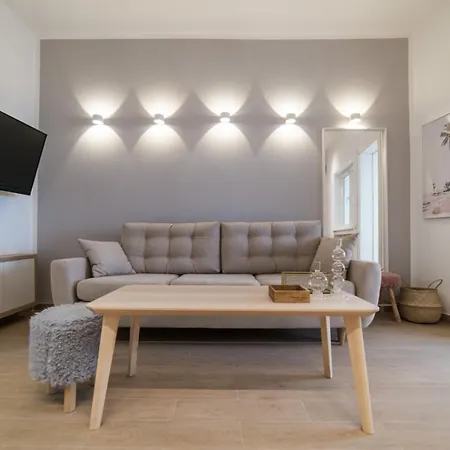 Apartment Calea Victoriei 95, Old Town Bucharest,
